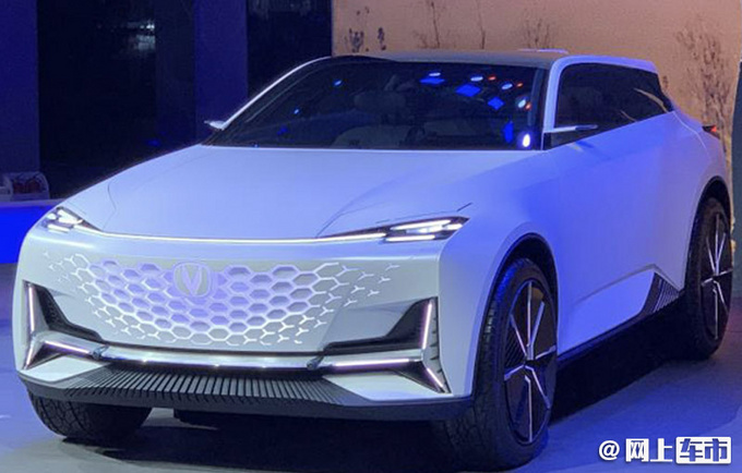 长安/华为高端品牌新进度SUV年底发布 售20-40万-图1