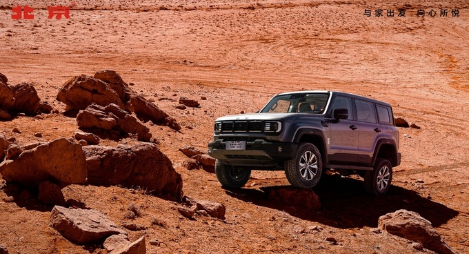 18.98万起就可入手专业越野利器全新BJ40刀锋英雄版开启预售-图6