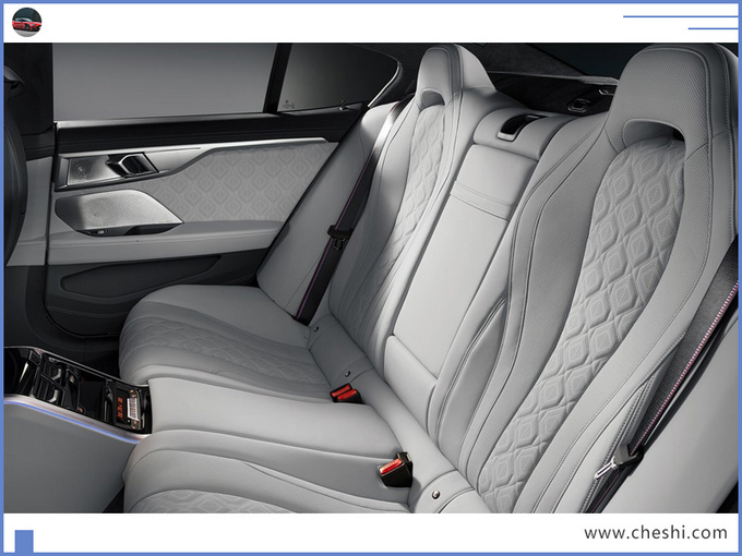 宝马8系四门轿跑性能版官图搭V8引擎年内开售-图6
