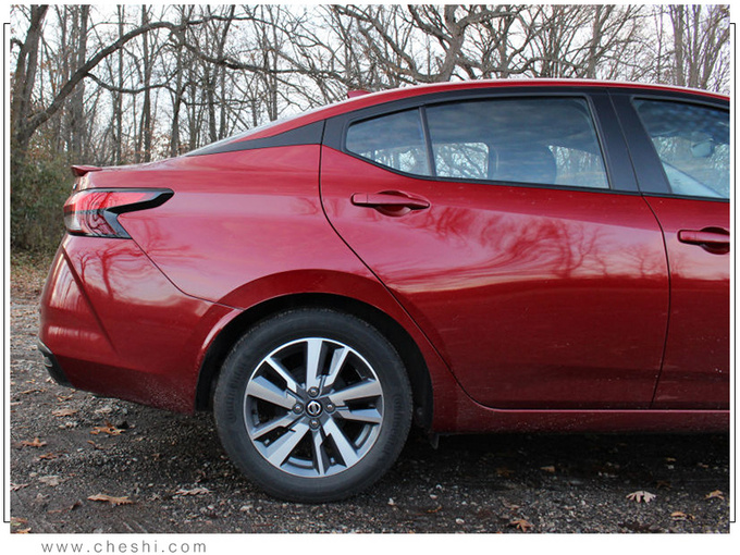 日产新款阳光实拍曝光 提供三种配置/搭1.6L引擎-图4