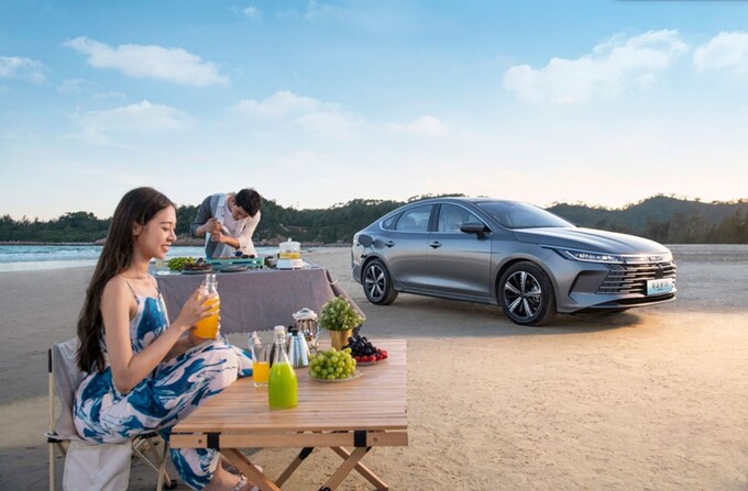 比亚迪驱逐舰05荣耀版上市首推7.98万豪华型9.98万豪华型-图4