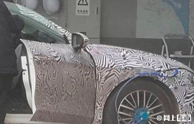 上汽大众全新凌渡工厂实拍 配贯穿尾灯 造型更运动-图4