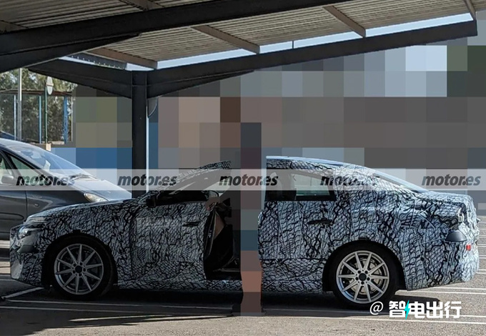 奔驰CLA纯电版曝光续航近900km/竞争Model 3-图4
