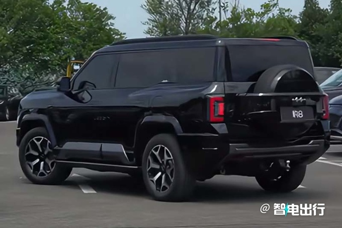 方程豹豹8內(nèi)飾無(wú)偽實(shí)拍下月開(kāi)訂 預(yù)計(jì)38.98萬(wàn)起-圖8