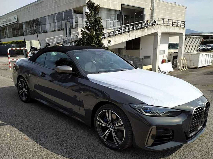 宝马全新M440i实拍搭3.0T/点阵式进气格栅-图1