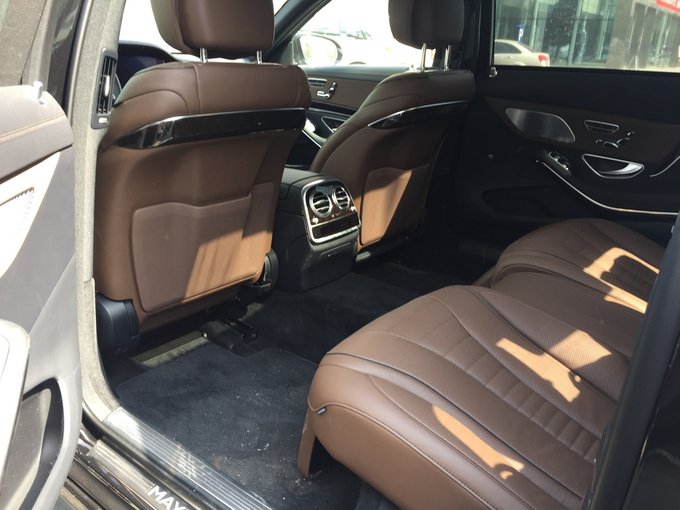 18款奔驰迈巴赫S560 四驱豪车全方位实拍-图13