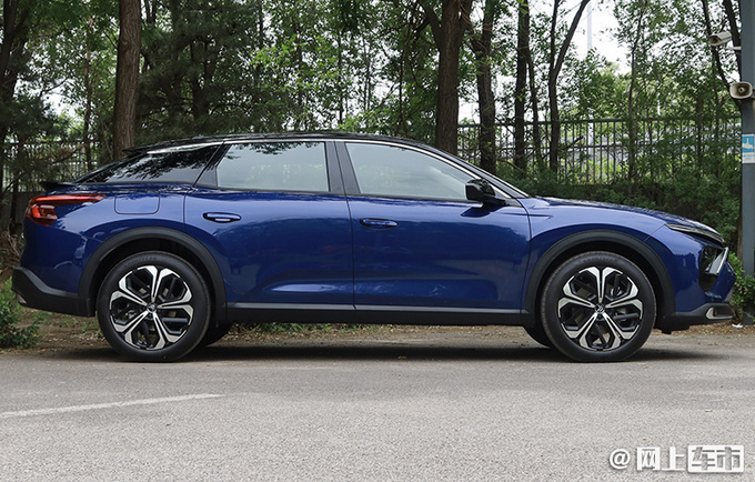 东风雪铁龙凡尔赛C5 X 8月9日预售9月上市-图2