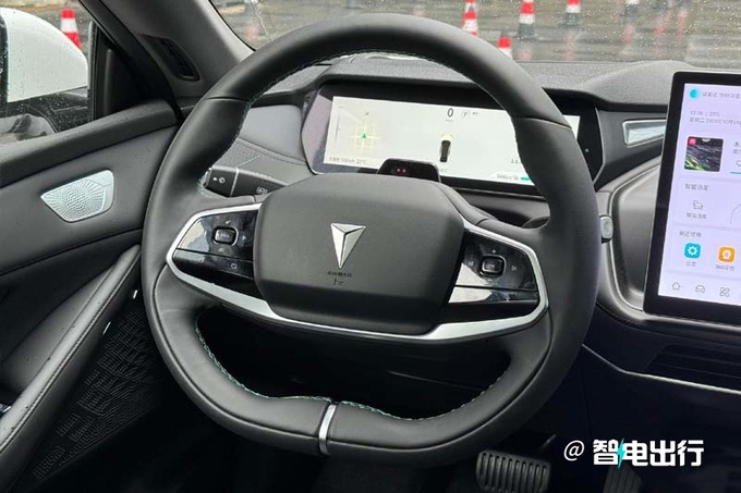 长安深蓝S7纯电惠1万16.99万起增零重力座椅-图7