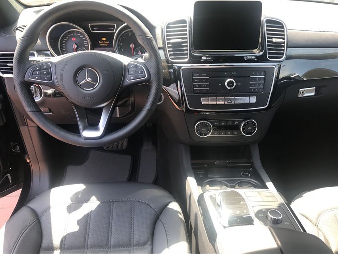 18款奔馳GLS450 9速變速箱現(xiàn)車僅105.5萬-圖4