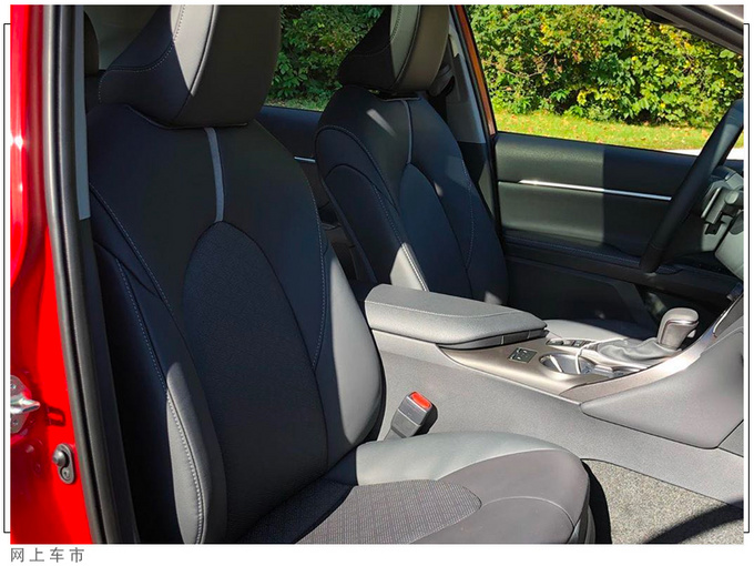 丰田凯美瑞运动版实拍配运动外观套件/搭2.5L-图6