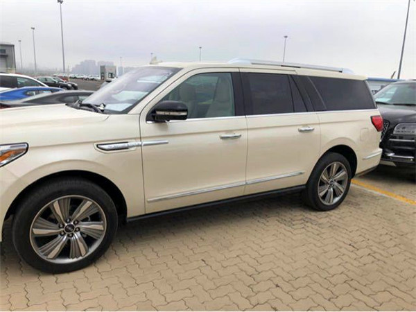 林肯领航员尊贵称号占领商务界 月末特价-图4