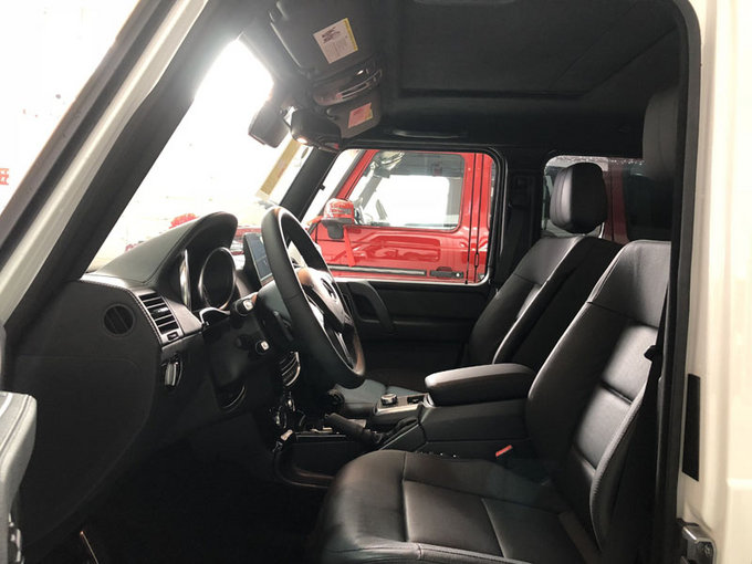 17奔驰G500墨版 抛物线价格最底端188万-图7