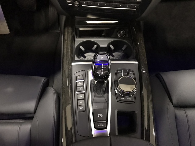 18款宝马X5M运动版 大豪华包裸利价直销-图8