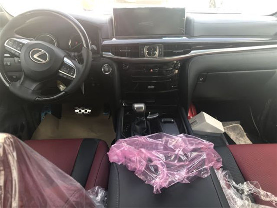 18款中东雷克萨斯LX570 S限量版原厂配置-图4