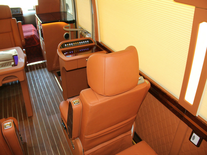 丰田考斯特商务巴士 打造专属性私人座驾-图8