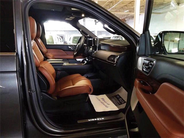 林肯领航员多版本颜色实拍展示 底价畅卖-图5