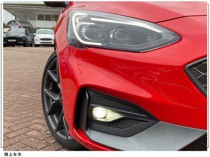 福特全新福克斯ST实拍 搭2.3T四缸机/驾驶乐趣十足-图8