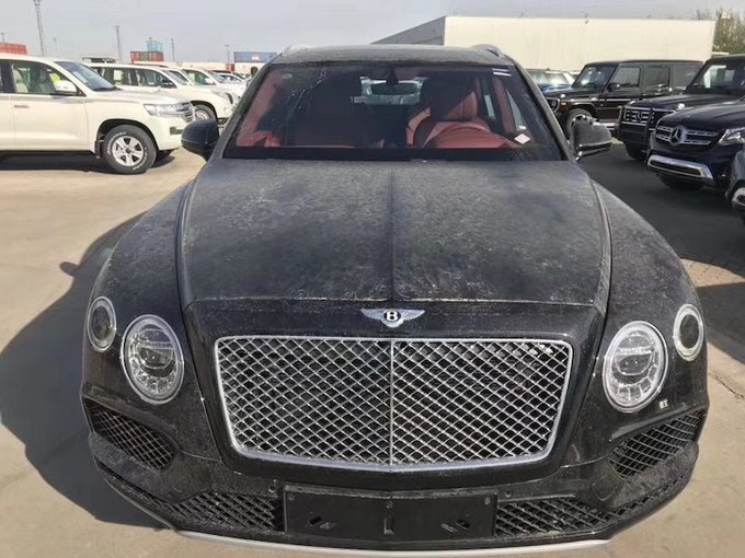 18款汽油宾利添越定制版 奢侈SUV诚信价-图2