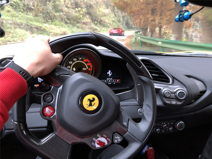 黄山归来目无岳跃马归来心无车-图4