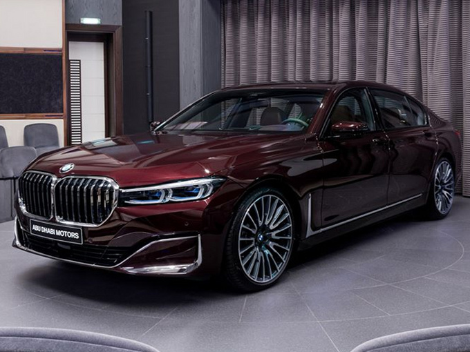 宝马新款750Li展厅实拍配特殊涂装/配饰升级-图1