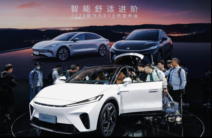 降9万直接卖18.99万元中大型轿跑SUV新款飞凡R7比中型车还便宜-图2