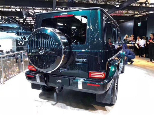 2019款奔驰G500上市 接受预定仅需183万-图3