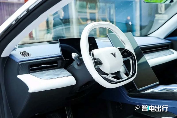 哪吒GT双门跑车4月18日预售加速仅3s 预计15万起-图4