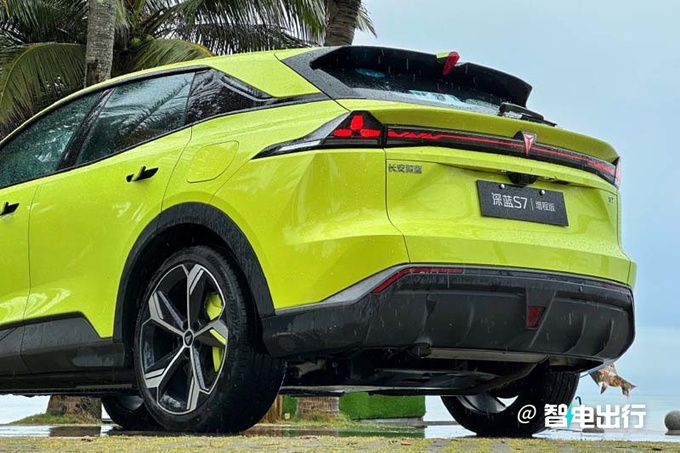 最高优惠1.2万深蓝S7限时售15.99万起 增零重力座椅-图6