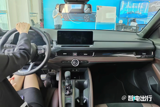 本田新英仕派到店供2种动力 预计7月3日上市-图11