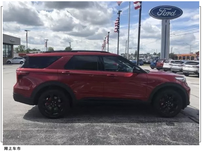 福特全新探险者实拍 搭3.0T V6/熏黑外观套件-图3