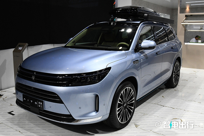 新问界M7七天后上市标配大五座 卖24.8万能火吗-图1