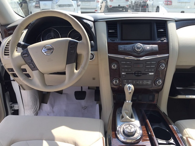 2018款日产途乐4.0 性价比之王竞争陆巡-图5