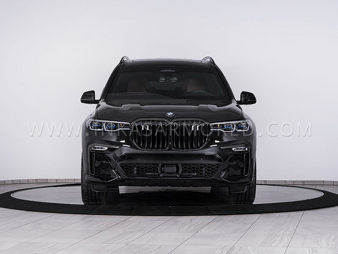 宝马X7装甲改装版曝光搭4.4T/安全配置丰富-图1