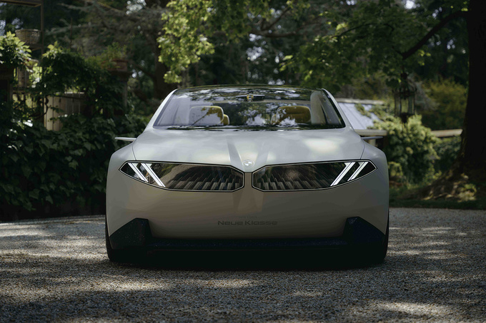 重新定义宝马未来再等两年就量产BMW新世代概念车正式发布-图1