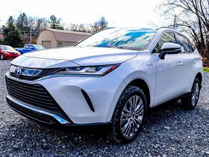 丰田大号RAV4实拍 搭2.5L混动/亚洲龙同款格栅-图1