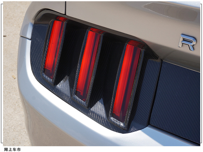 福特野马特别改装版实拍前脸酷似阿斯顿&middot;马丁DBS-图9