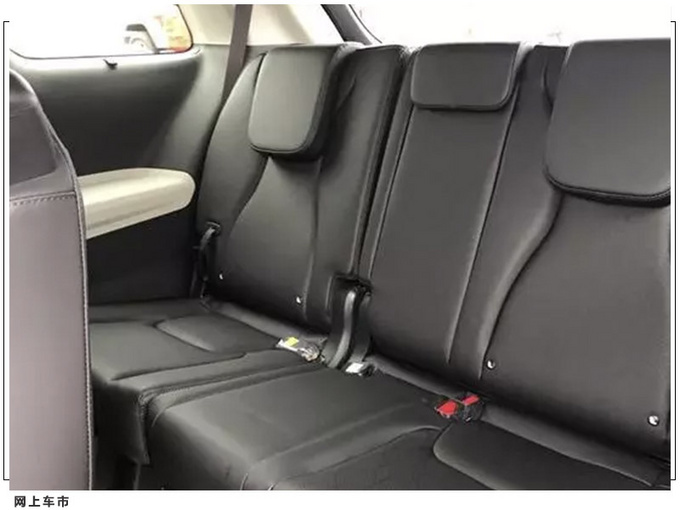 起亚全新嘉华实拍曝光三排座椅/配悬浮中控屏-图5