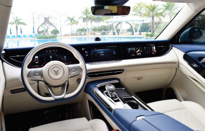 岚图高端电动SUV预售XX万起 5月上市 竞争理想ONE-图1