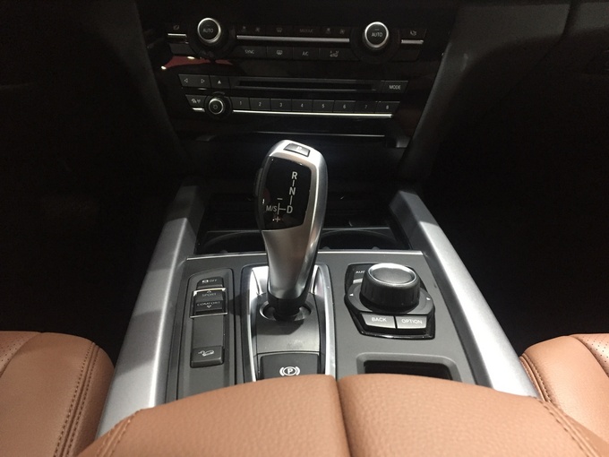 18款宝马X5超值购 3.0T基本版61万秒杀售-图6