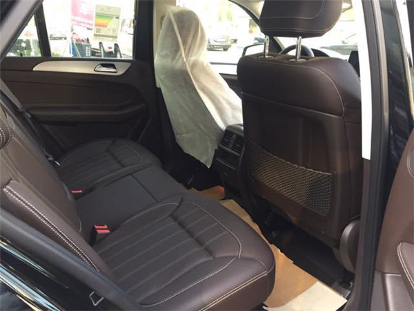 2018款奔驰GLE400 港口现车最新折扣来袭-图9