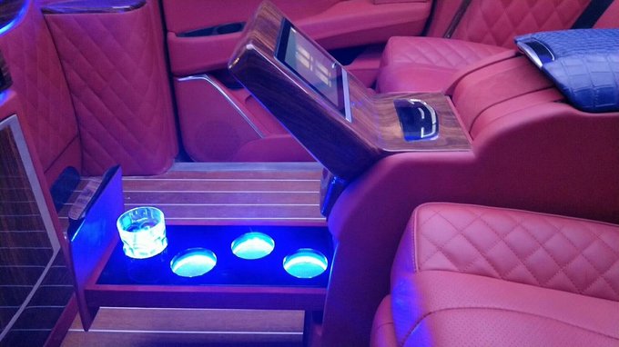 林肯领袖一号定位高端商务车 巨降抄底价-图5