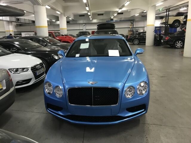 18款宾利飞驰V8S 四座豪车配置参数详解-图1