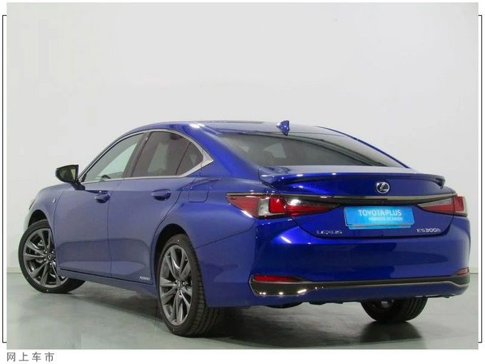 雷克萨斯新款ES运动版搭2.5L混动/升级熏黑套件-图3