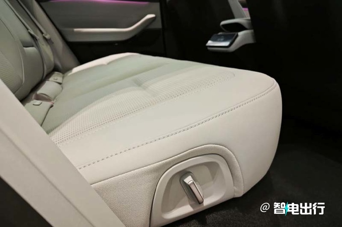 官降X万蔚来全新ES6售XX.XX万起 租电池再减1X万-图21