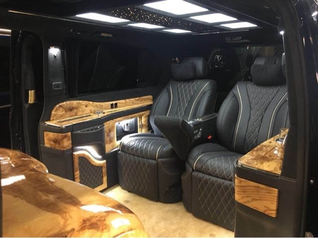 解读奔驰V250加长加高版 内饰奢华高清图-图8