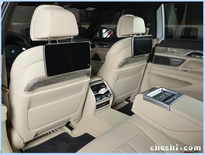 宝马全新7系入门版曝光内配液晶仪表/6.3s破百-图7