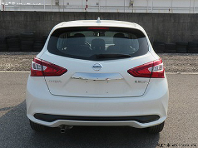 东风日产新款骐达曝光 车高增加/黑色车顶更运动-图2
