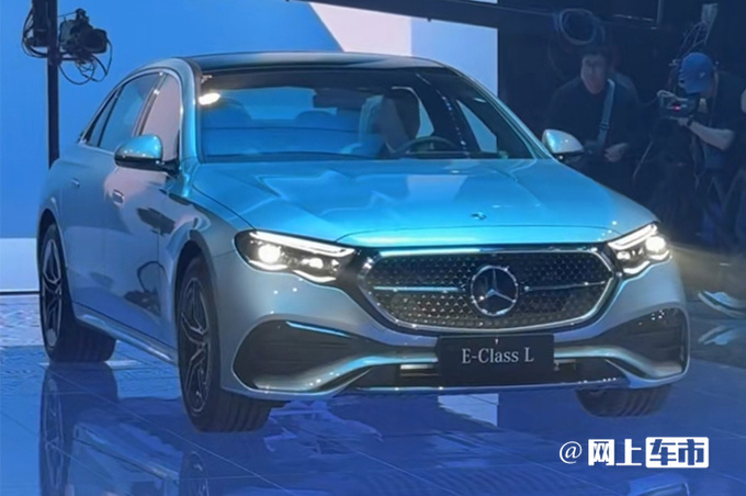 奔驰全新国产E级首发 大幅加长 17项中国专属配置-图1