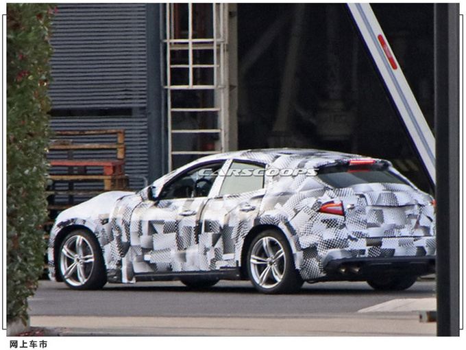 法拉利首款SUV谍照 四门设计/配大尺寸轮毂-图2