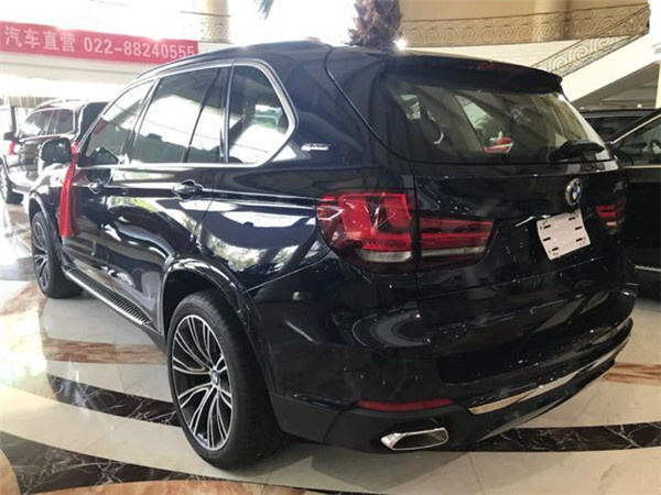 18宝马X5墨版 2.0T混动王者座驾身份标识-图3
